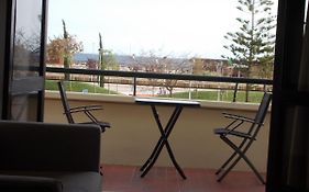 T2 Sea View